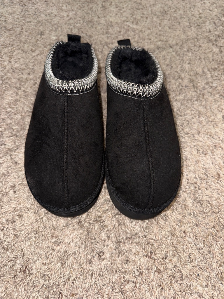 Woman’s Black Cozy Slip-On Shoes With Knit Trim And Platform